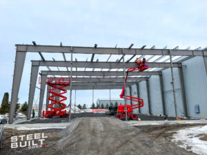 Steel building addition in Rigaud, Quebec